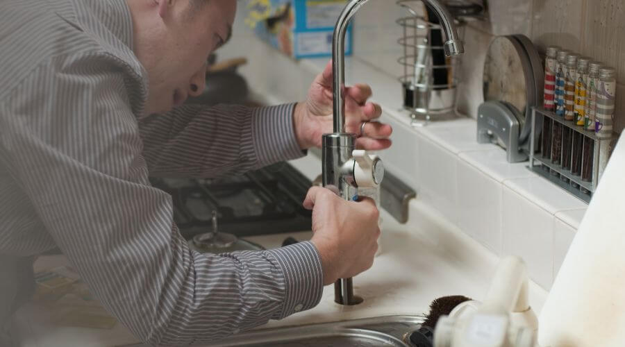 Professional sink repair in Schiller Park, IL